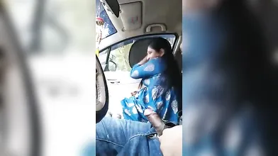 Mallu Anuty Blowjob Inside Car