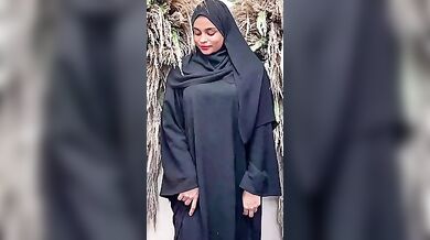 Indian Hijab Girl