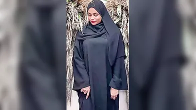 Indian Hijab Girl