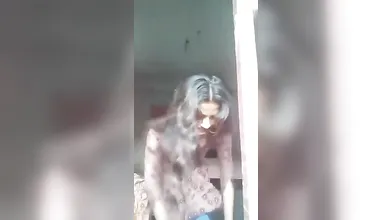 Desi Girl Undress Video