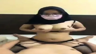 Indonesian Hijab Girl