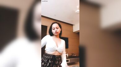 Indain Insta Mode Nude