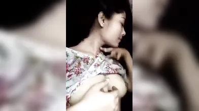 Bangala College Girl Showing Big Boob