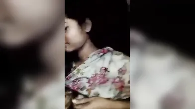 Bangala College Girl Showing Big Boob