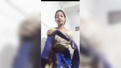 Indian Teen Saree Remove