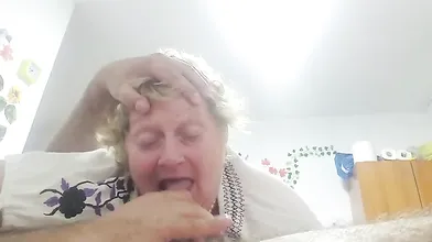Granny îmi Face O Muie BunÄ