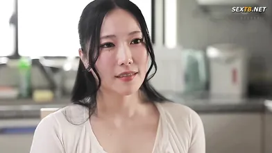 My Daughter In Law With Her Voluptuous Body - Sakura Shiratori