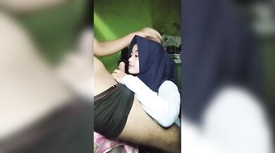 Keponakan Mesum Sama Om Tersayang