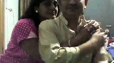 Milf couple on censored show nine