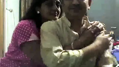 Milf couple on censored show nine