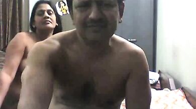 Milf couple on censored show five