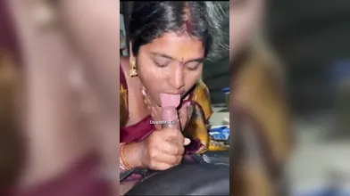 Tamil homely wife blowjo
