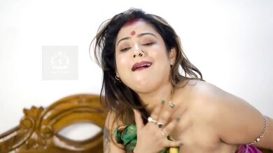 Susmita Accidental Boobs Show