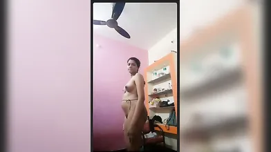 Sexy Desi Bhabhi Full Nude Showing