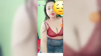 Jerry From Bangladesh, Showing Boobs, Pussy & Asshole On Chamet Live ~ With FACE