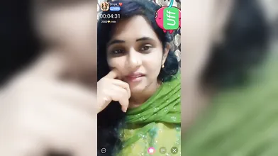 Divya On Chamet Boobs Show With Face