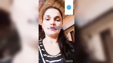 Lovely queen, Mature Showing Boobs, Pussy & Asshole Live