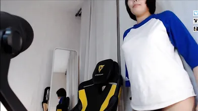 Cute Chinese Amateur Teen Dirty Talking Facefuck