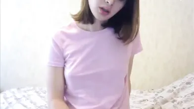 Cute Amateur Teen Shemal Wanking Her Cock On Webcam