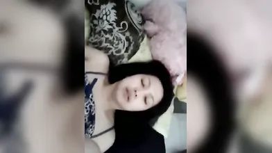 Ekspresi Keenakan Tante Ngewe Sama Ponakan