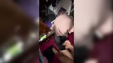 Hijab Pacaran Ngemput Kontol Pacar Di Kosan