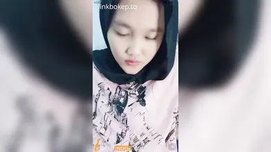 Hijab Polos Pasrah Kena Ewe Kakak