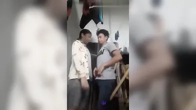 YANG LAGI VIRAL NGENTOT SAMA PONAKAN DIGUDANG