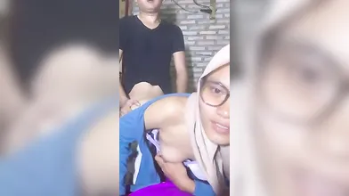 Ukhti Hijab Ngentot Anal Ngerekam Sendiri