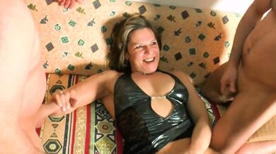 Willing wife wants an MMF threesome