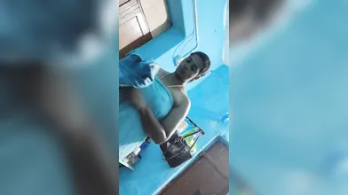 Tamil aunty dress change