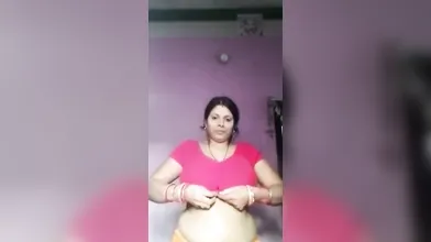 Desi bhabi big boobs