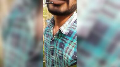 Desi Couples Caught Hindi Audio