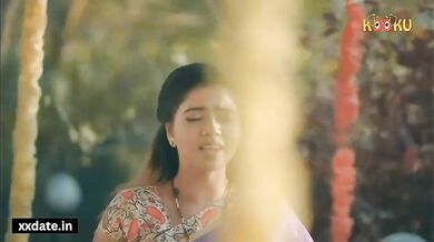 Pyaasi Bhabhi Ko Tel Lga Kr Banaya God