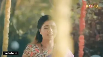 Pyaasi Bhabhi Ko Tel Lga Kr Banaya God
