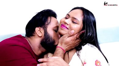 Aashi Beautiful Indian Desi Bhabhi Uncut (2025) Hindi Hot Short Film