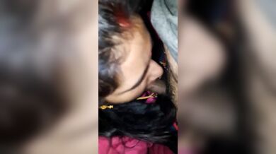 wife gives closeup bj