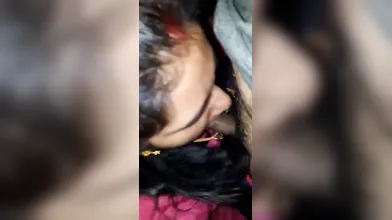 wife gives closeup bj