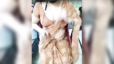 Sravyasexyy Model