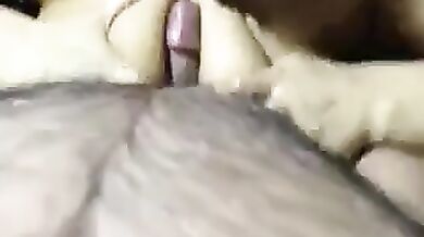 لعب و نيك نهود - سكس عراقي علي الشمري ومرته