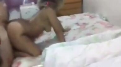 Casal Br Com Brinquedo No Cuzinho
