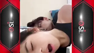 Niat Nya Cuman Gesek Doang Eh Malah Kepancing Sama Desahan Doi