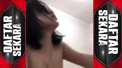 Cewenya Ngerasa Enak Bangettt Di Sodok Sampe Mentok