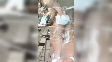 Amateur wild chick solo masturbation