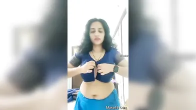 wife tease with her big boobs