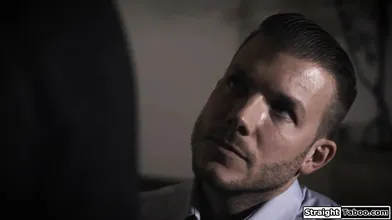 Sexy politicians wife has her ways to shut a journalist up