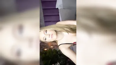 Amateur blonde girlfriend toyed and facialized