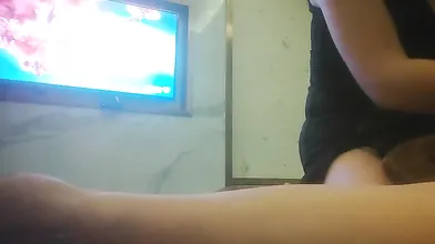 amateur aariana4u fingering herself on live webcam