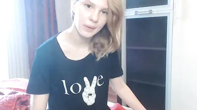 High School Teen Webcam Striptease Homemade 18yo