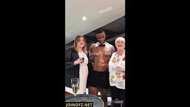 Black Stripper With Huge Bbc And Curious White Women