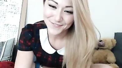 amateur amali2015 flashing ass on live webcam